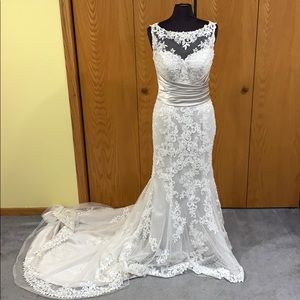 Justin Alexander Wedding Dress